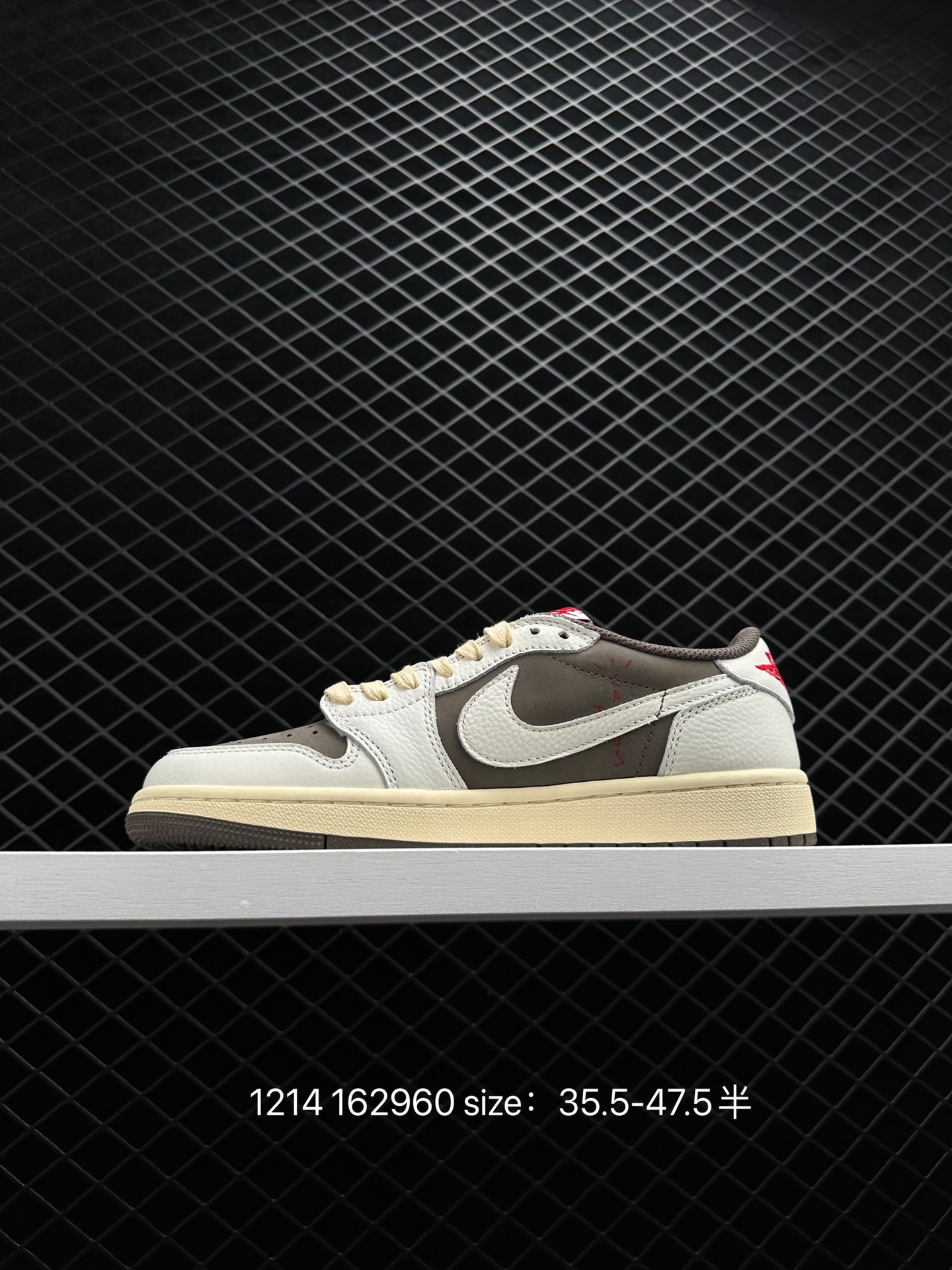 Travis Scott x Fragment x Air Jordan 1 Low Travis Scott x Fragment x Air Jordan 1 Low